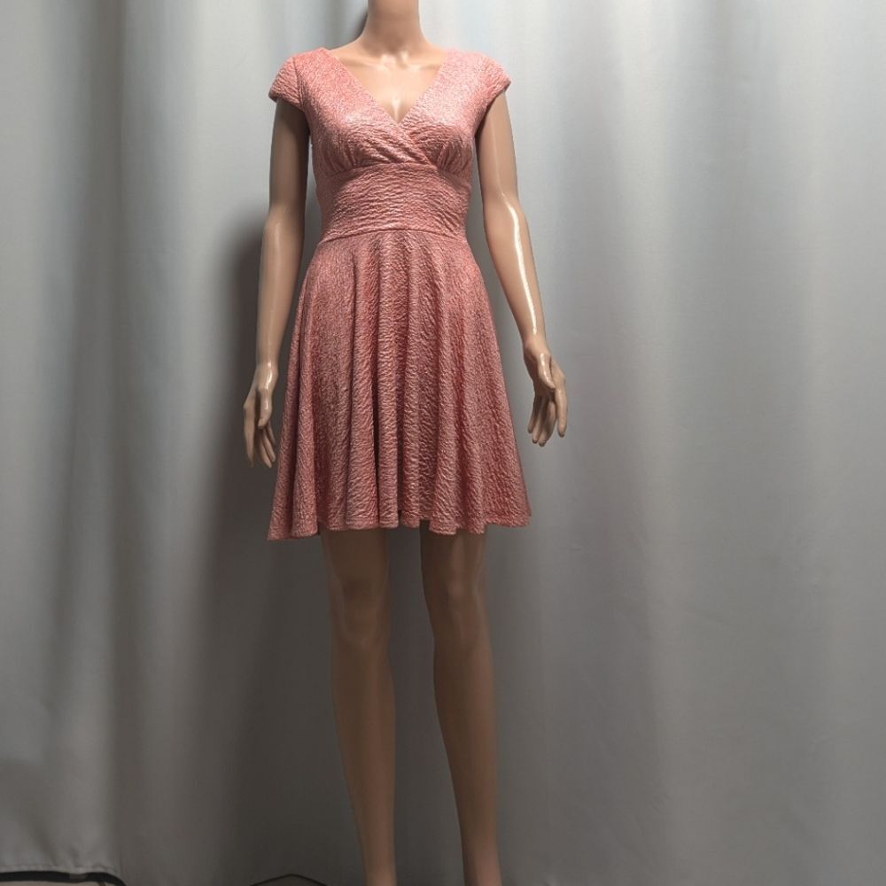 Pink Coral Shimmer Cap Sleeve A-Line Feminine Dress size Small